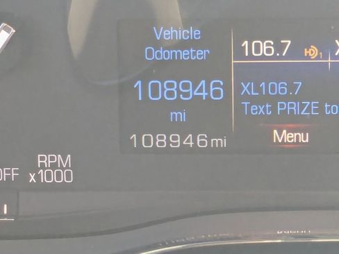 Used 2017 Cadillac XT5 Luxury w/ Advanced Security Package image 16