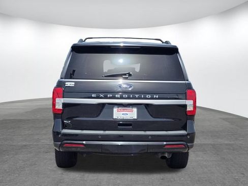 Used 2023 Ford Expedition XLT AWD/4WD image 5