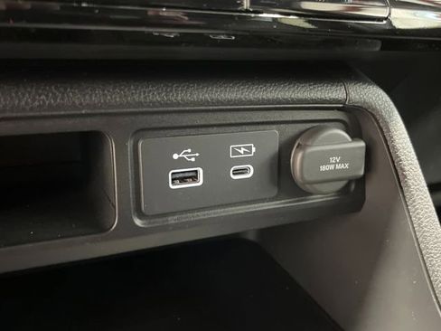 New 2025 Honda Pilot Sport image 21