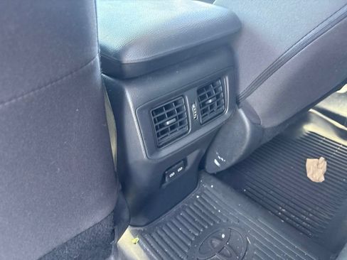 Used 2023 Toyota RAV4 XLE w/ Convenience Package FWD image 15