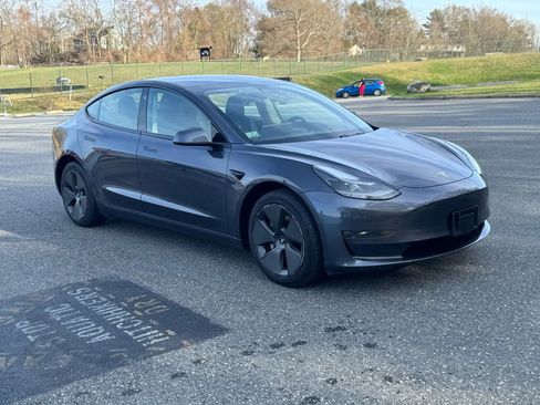 Used 2021 Tesla Model 3 Long Range image 7