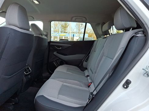 Certified 2023 Subaru Outback Premium image 10