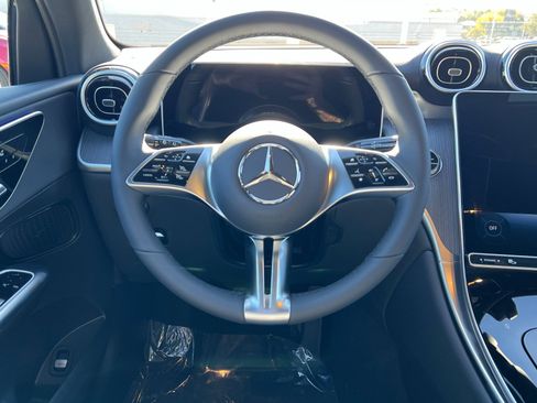 New 2026 Mercedes-Benz GLC 300 4MATIC image 12