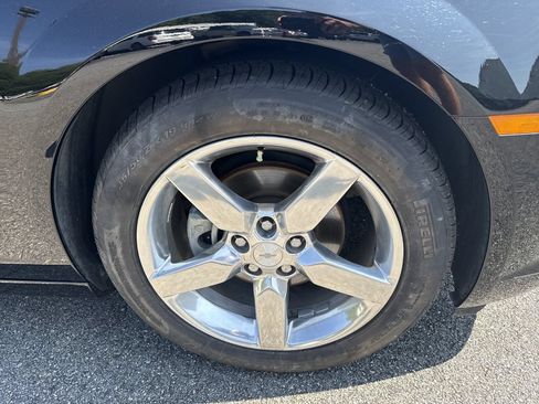 Used 2015 Chevrolet Camaro LT RWD image 12