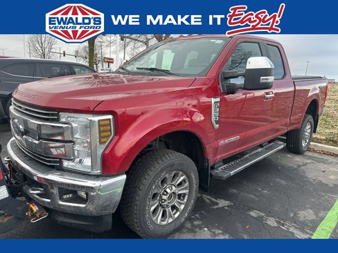 Used 2018 Ford F350 Lariat w/ Chrome Package image 1