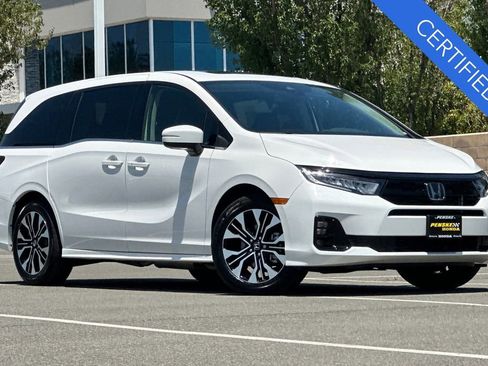 Certified 2026 Honda Odyssey Elite image 2
