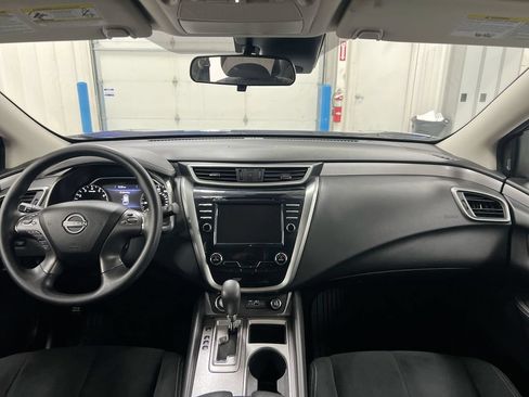 Used 2023 Nissan Murano S AWD/4WD image 10