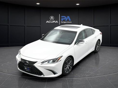 Used 2023 Lexus ES 350 w/ Premium Package FWD image 32