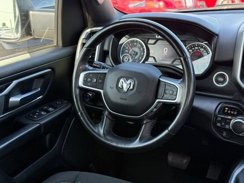 Used 2022 RAM 1500 Big Horn AWD/4WD image 23