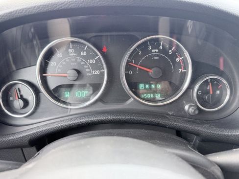 Used 2013 Jeep Wrangler Unlimited Sahara w/ Trailer Tow Group AWD/4WD image 10