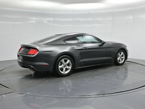 Certified 2017 Ford Mustang Coupe RWD image 22