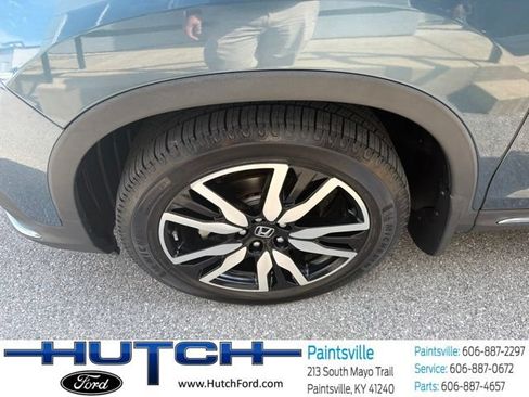Used 2019 Honda Pilot Touring image 10