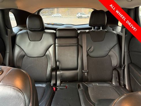 Used 2015 Jeep Cherokee Trailhawk image 22