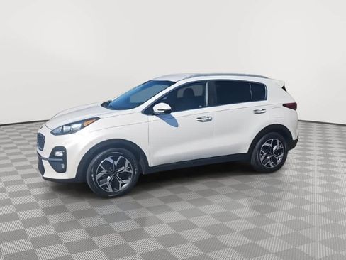 Used 2021 Kia Sportage EX image 4