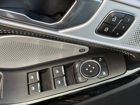 Used 2023 Ford Explorer ST w/ Equipment Group 401A image 13