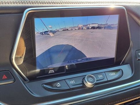 Used 2022 Chevrolet Blazer Premier image 9