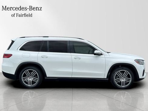 Used 2025 Mercedes-Benz GLS 450 4MATIC image 8