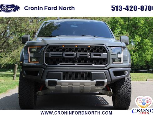 Used 2020 Ford F150 Raptor w/ Equipment Group 802A Luxury AWD/4WD image 2