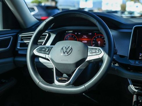 New 2026 Volkswagen Atlas Peak Edition image 27