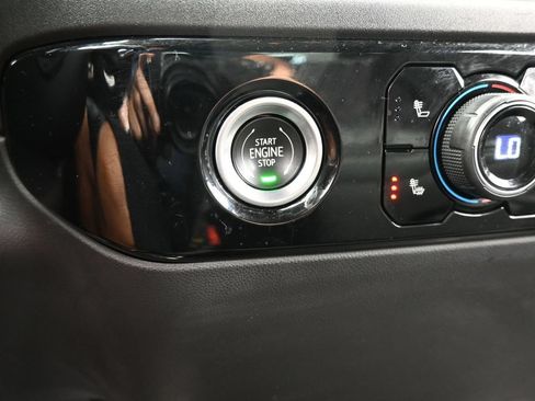 Used 2022 Chevrolet Silverado 1500 RST RWD image 28