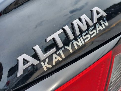 New 2025 Nissan Altima 2.5 S image 9