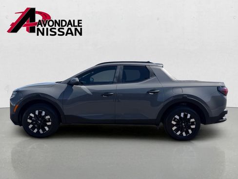 Used 2025 Hyundai Santa Cruz SEL FWD image 3