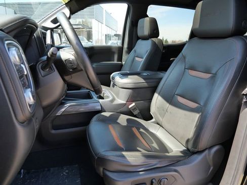 Used 2020 GMC Sierra 1500 AT4 w/ AT4 Premium Package AWD/4WD image 37