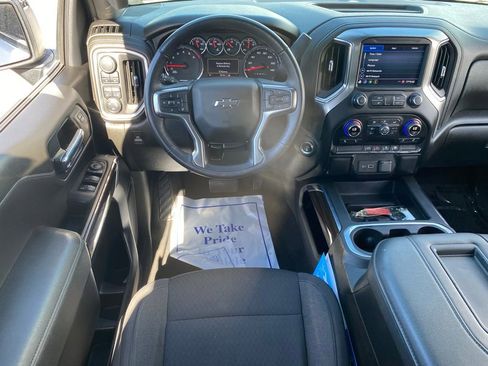 Used 2022 Chevrolet Silverado 1500 RST AWD/4WD image 14