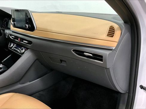 Used 2020 Hyundai Sonata SEL w/ Premium + Sunroof Package image 19