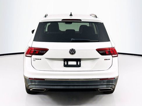 Certified 2021 Volkswagen Tiguan SE AWD/4WD image 6