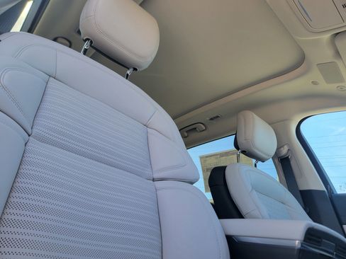 New 2026 Lincoln Nautilus Reserve image 17