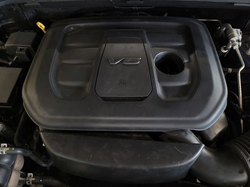 Used 2020 Jeep Grand Cherokee Limited w/ Luxury Group II image 30