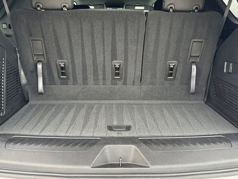 Used 2021 Chevrolet Tahoe LT RWD image 18