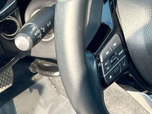 Used 2023 Honda Civic EX-L image 10