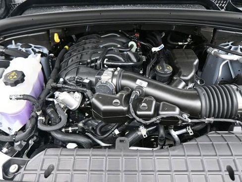 New 2025 Jeep Grand Cherokee L Laredo image 34