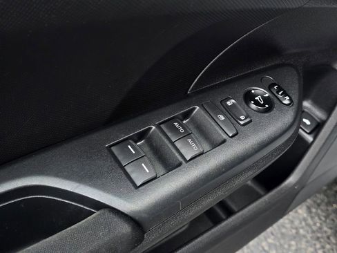 Used 2017 Honda Civic LX image 24