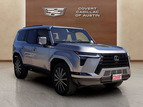 Used 2025 Lexus GX 550 w/ Accessory Package (2T) AWD/4WD image 6