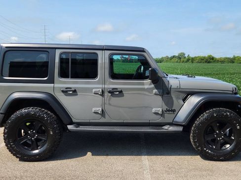 Used 2020 Jeep Wrangler Unlimited Sport AWD/4WD image 19