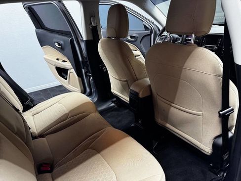 Used 2018 Jeep Compass Sport image 51