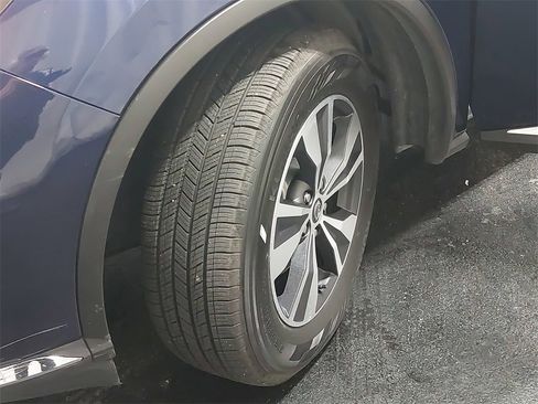 Used 2023 Nissan Murano SV image 31