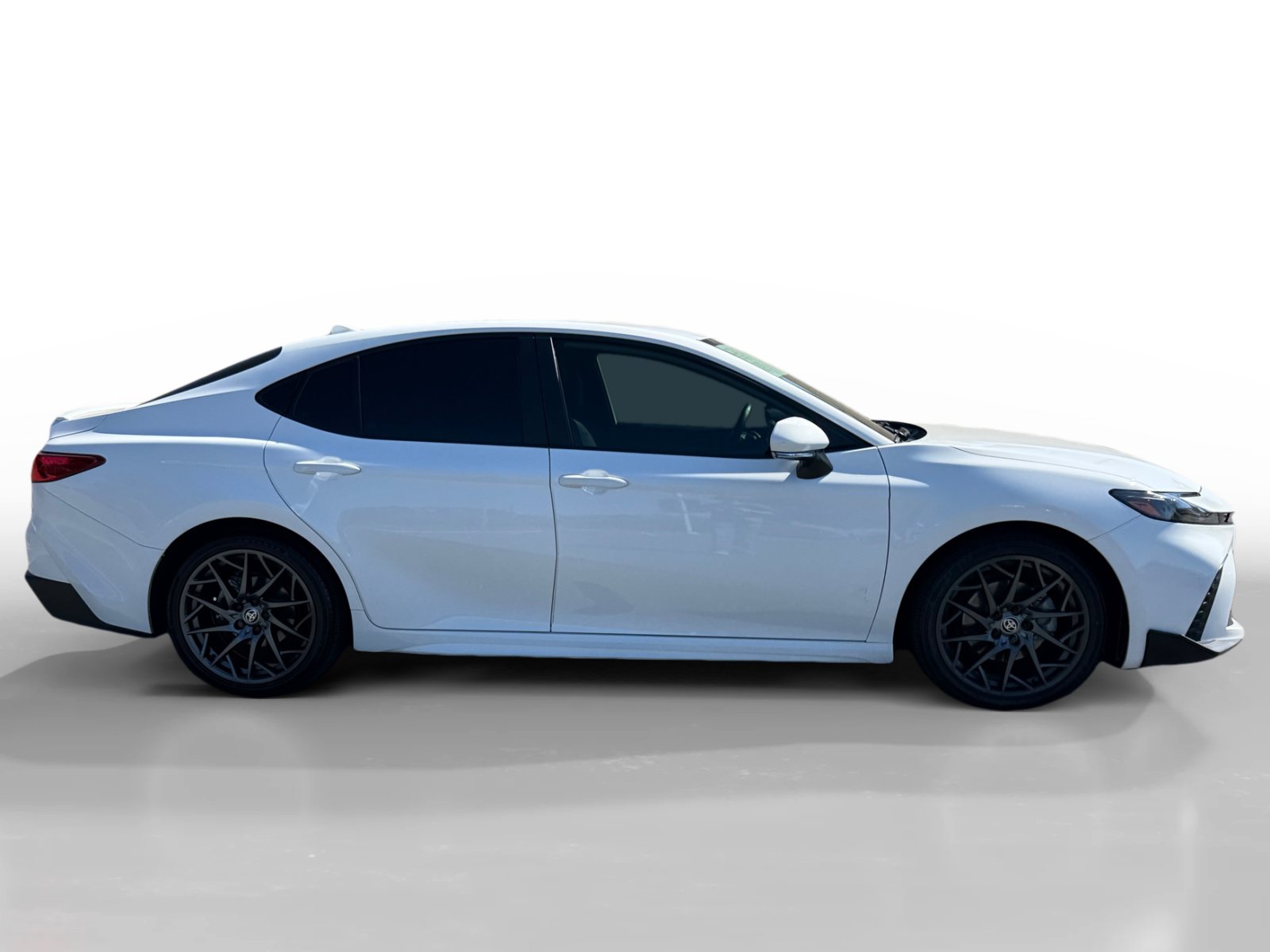 Used 2026 Toyota Camry SE FWD image 6