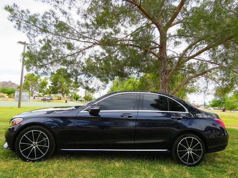 Used 2019 Mercedes-Benz C 300 Sedan w/ Premium Package image 3