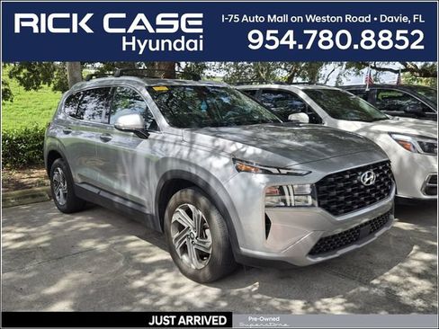 Used 2023 Hyundai Santa Fe SEL FWD image 1