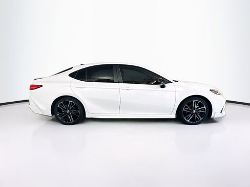 Used 2025 Toyota Camry XSE FWD image 2