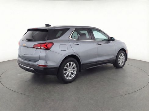 Used 2024 Chevrolet Equinox LT image 9
