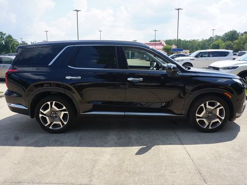 Used 2024 Hyundai Palisade Limited FWD image 23