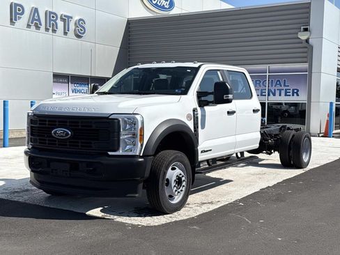 New 2026 Ford F550 4x4 Crew Cab Super Duty image 7