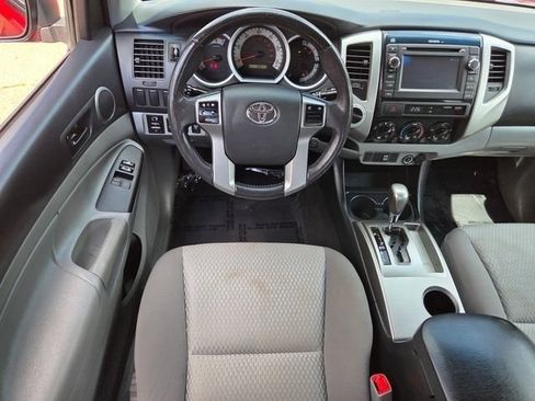 Used 2013 Toyota Tacoma 4x4 Access Cab w/ SR5 Pkg image 4