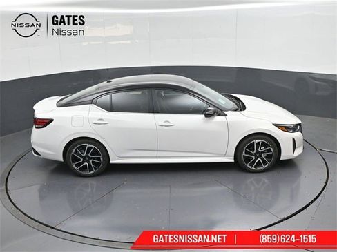 New 2025 Nissan Sentra SR image 49