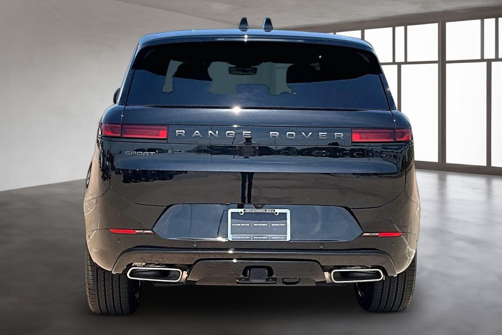 New 2026 Land Rover Range Rover Sport Dynamic SE AWD/4WD image 4